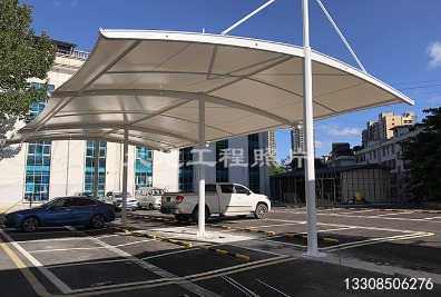 六盤(pán)水環(huán)衛(wèi)局充電站順利竣工